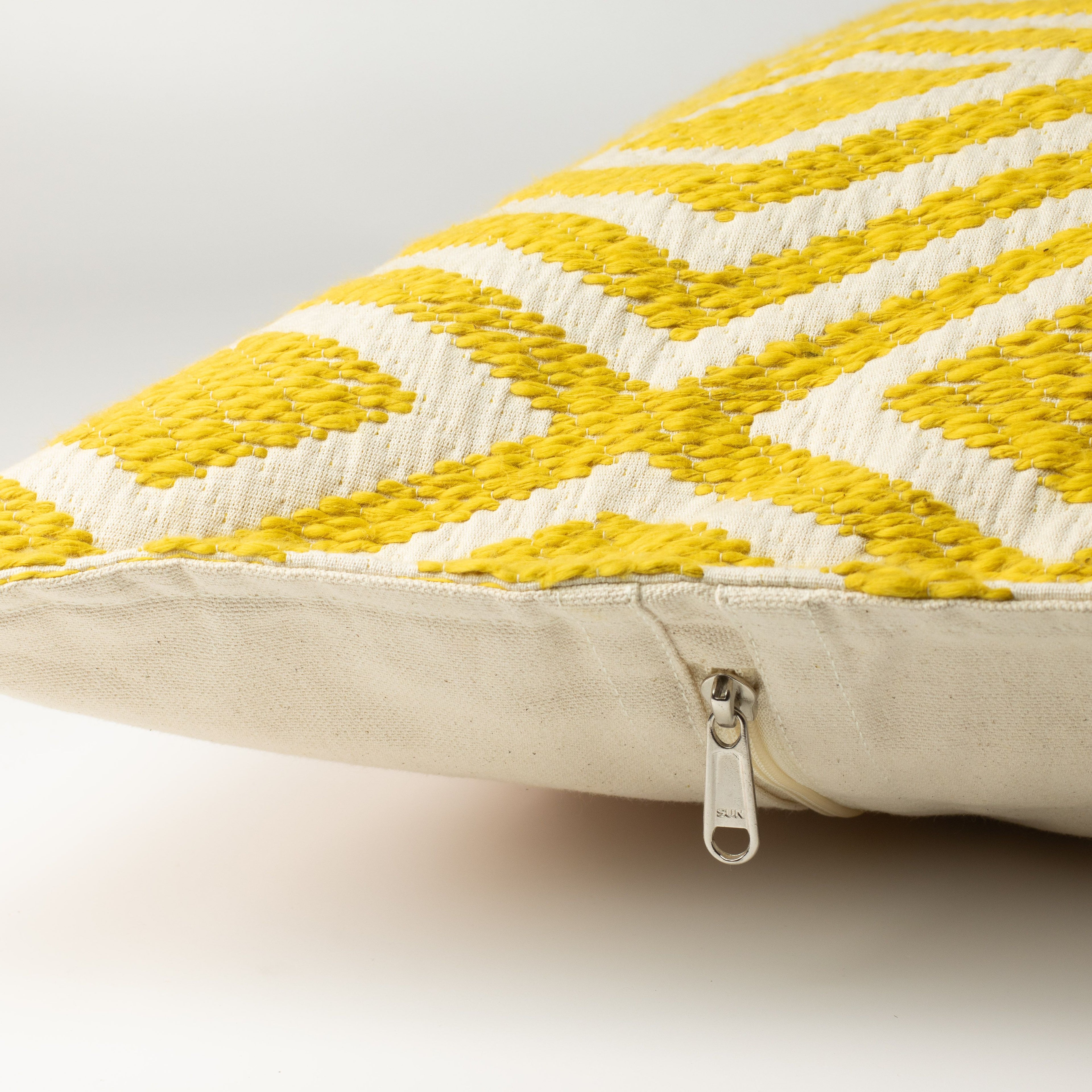Classic Cushion Cover - Mustard Diamonds - 60x60cm - Jumbo Style