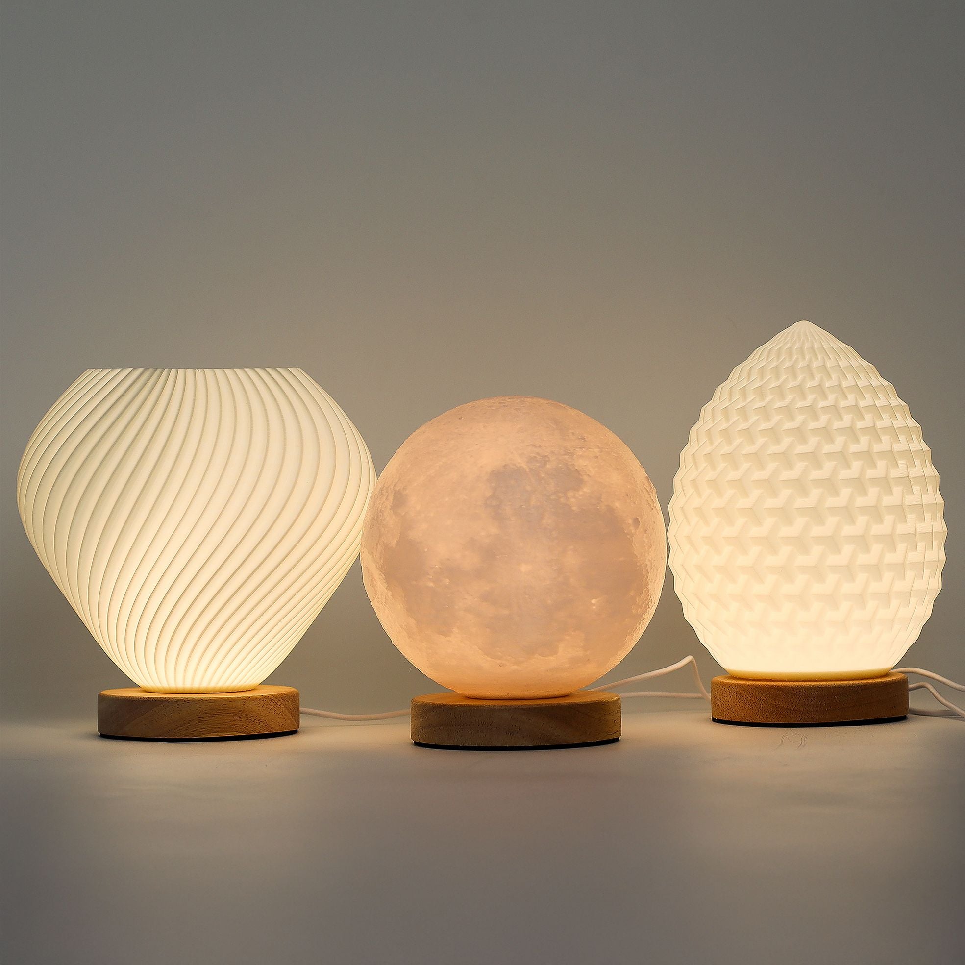 New Wave Twisted Shell Lamp – USB, 3 Light Settings