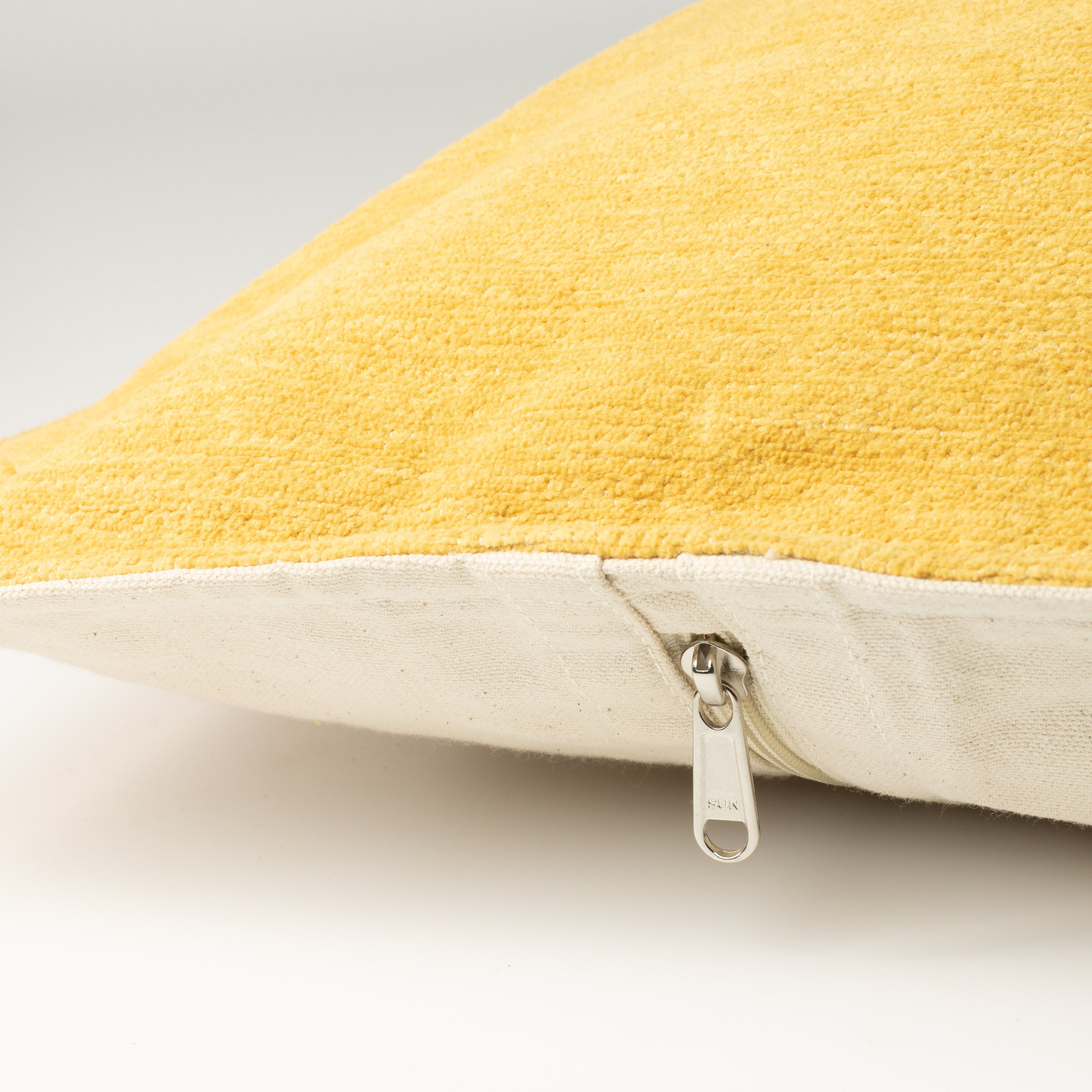 Classic Cushion Cover - Marigold Loom - 60x60cm - Jumbo Style